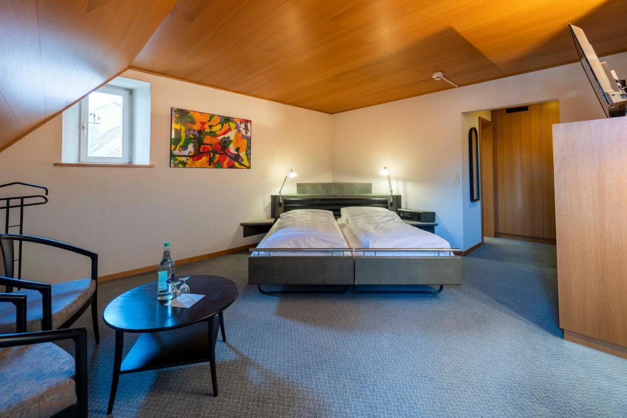 Hotel Restaurant Krone Aarberg Екстер'єр фото
