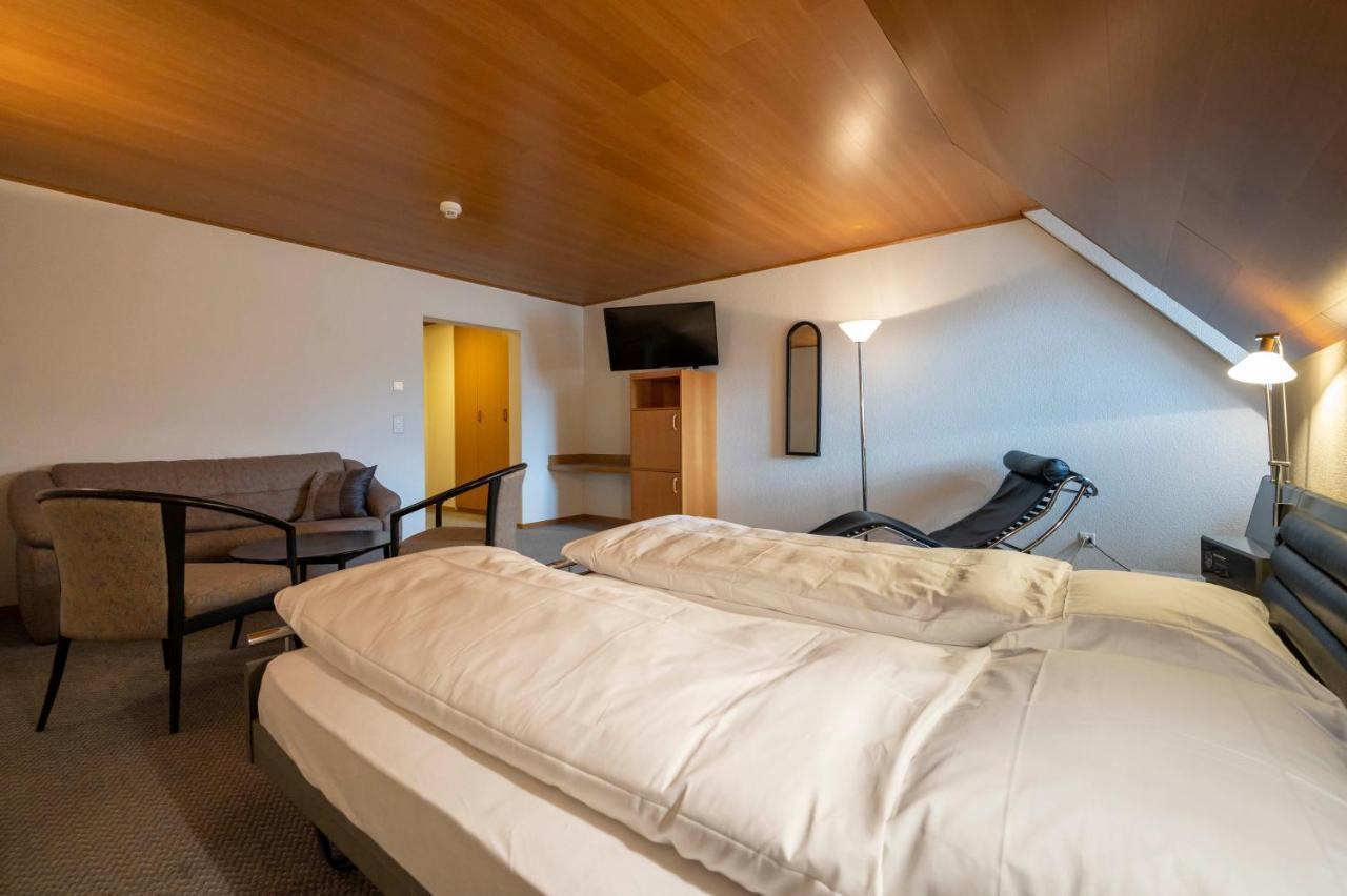 Hotel Restaurant Krone Aarberg Екстер'єр фото