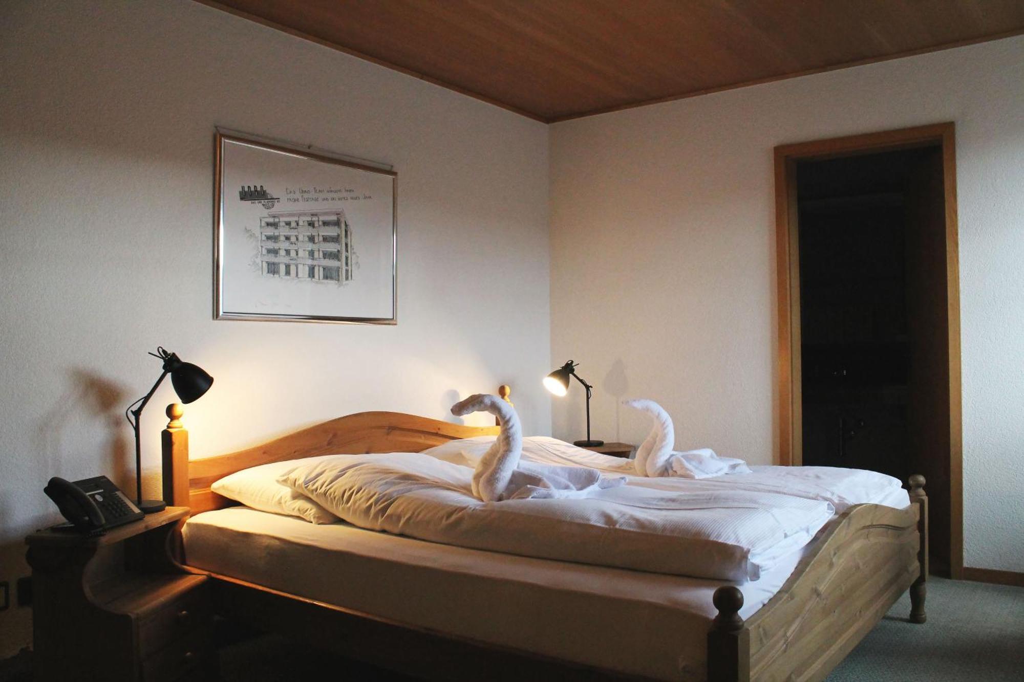 Hotel Restaurant Krone Aarberg Екстер'єр фото